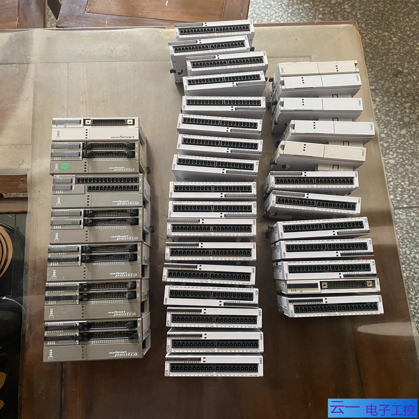 和泉PLC主机FC5A-D16RK1一个FC5A-EX；议价