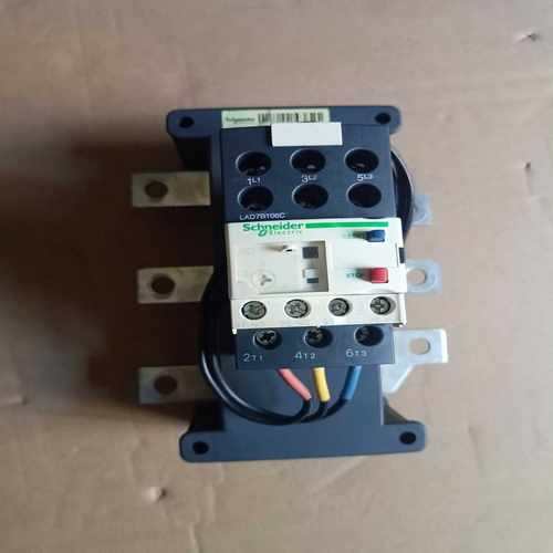 施耐德热过载继电器LAD7B106C，原装正品，拆机成色很新--议价商