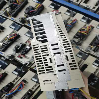 松下高灌量400W电机MSMJ042G1U，正常拆机件，成色--议价商品