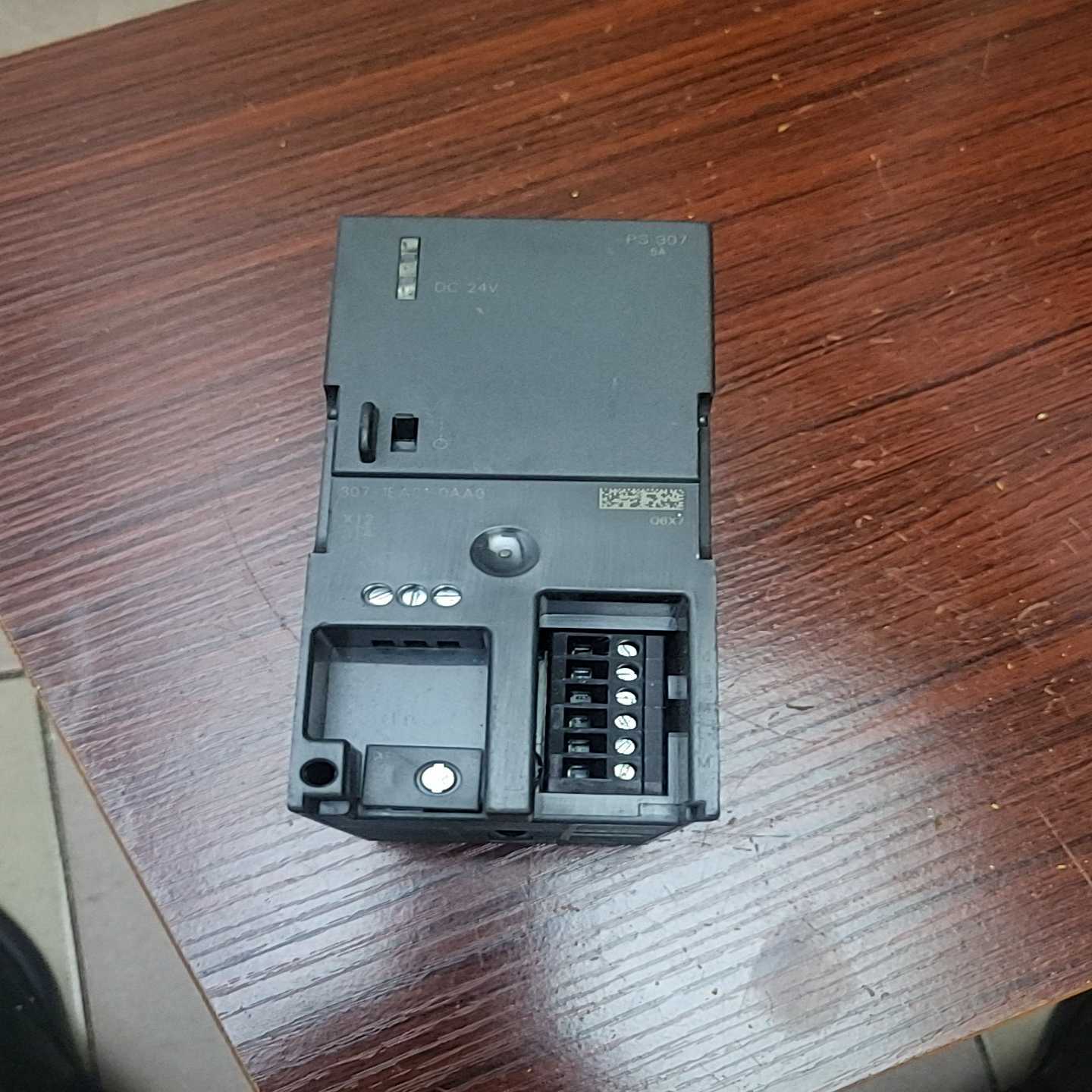 西门子SIMATIC电源模块，型号6ES7307-1EA0--议价商品