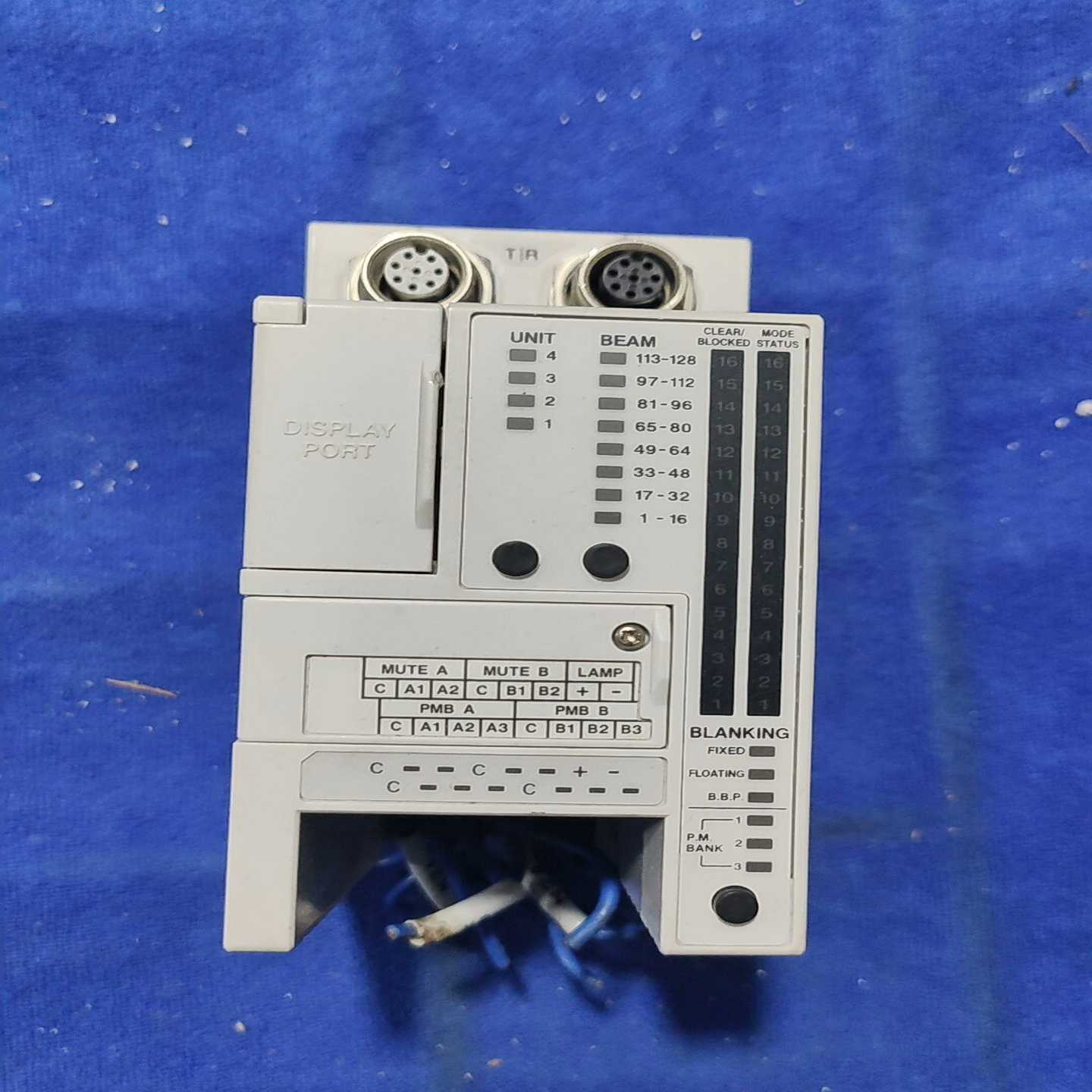 基恩士光栅控制器SL-R12EX拆机件功能正常实物图--议价商品