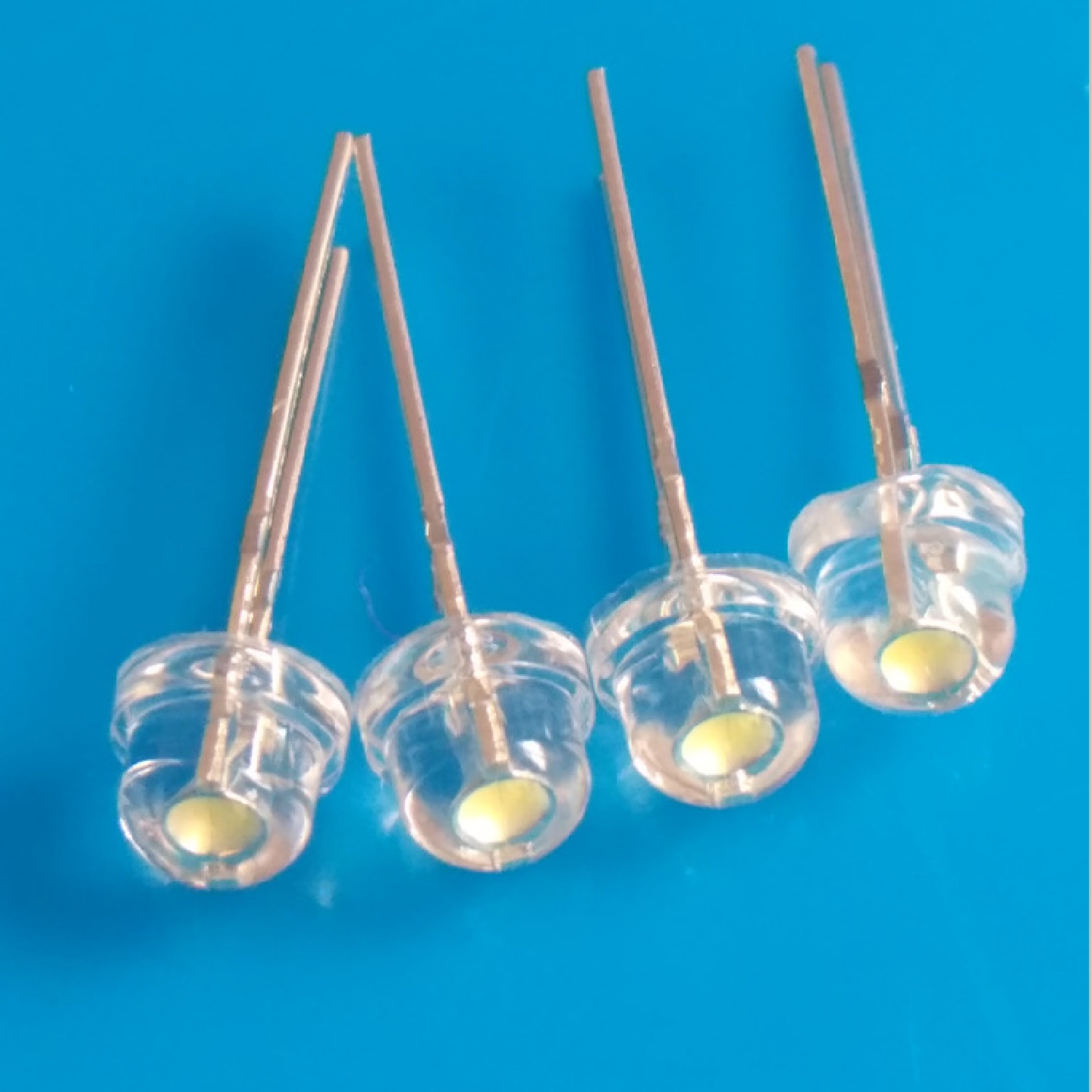 低光衰led草帽灯珠草帽led灯珠F5mm草帽白光led灯珠高光效180