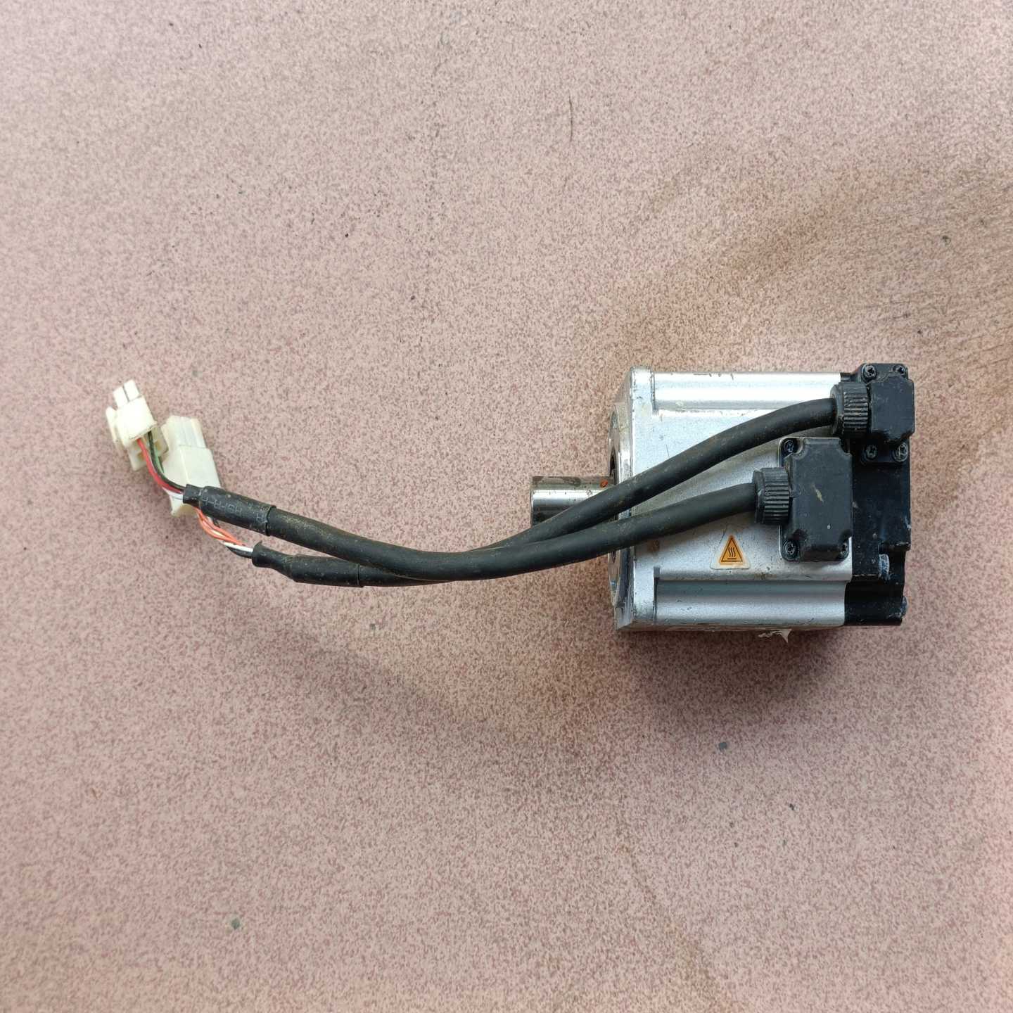 咨询-禾川伺服电机SV-X2MH040A-N2LN400W