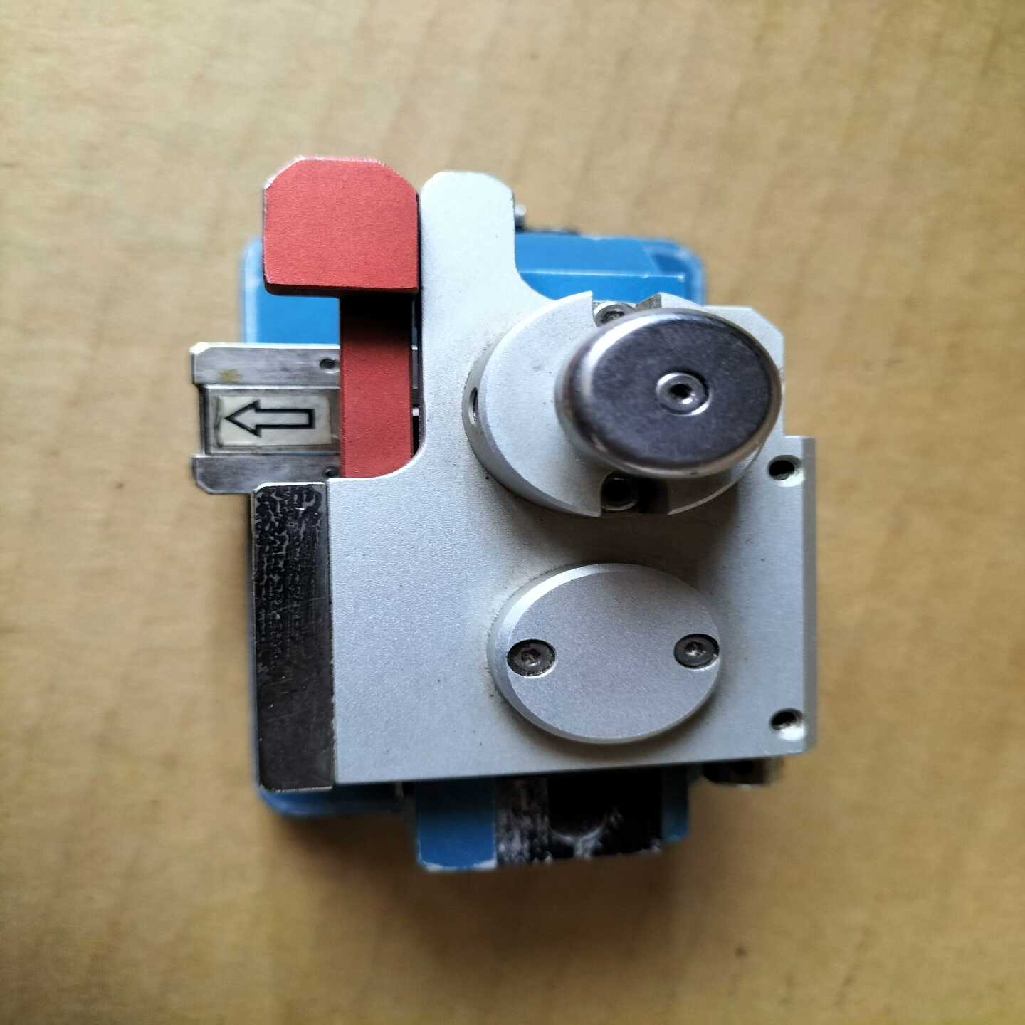 原装古河S-321切割刀，成色一般，二手物品，看好再下手，成--议