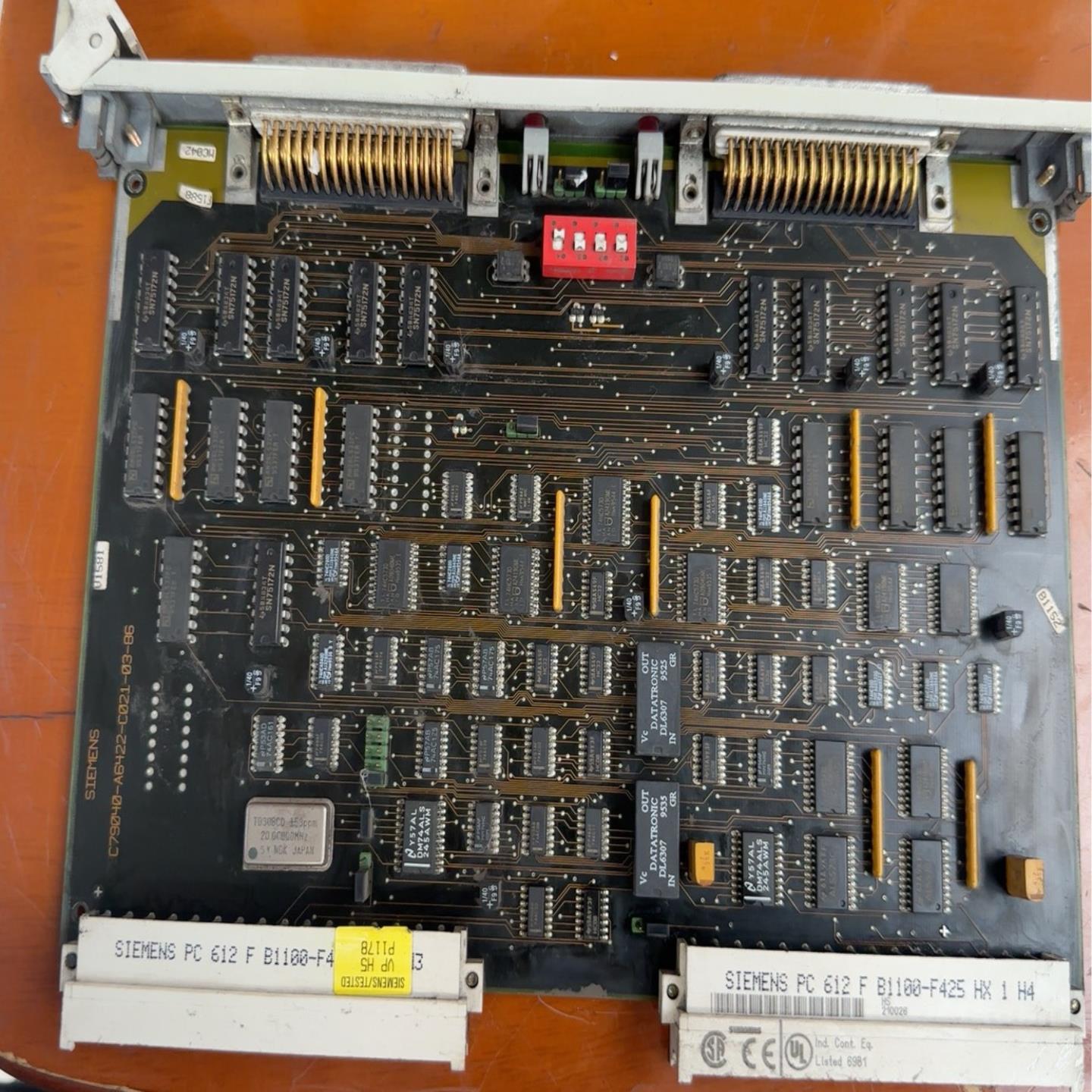 6ES5304-3UB11件二套。询价