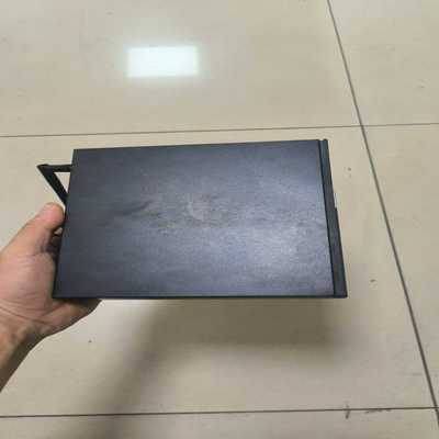 DELLD10U小主机，配置I3-6100T/8G/25-议价