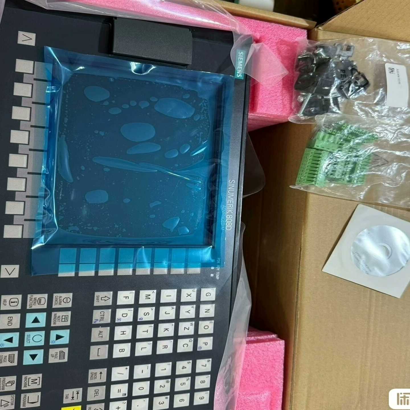 西门子808D系统数控机床，6FC5370-2AM03-0A--议价商品