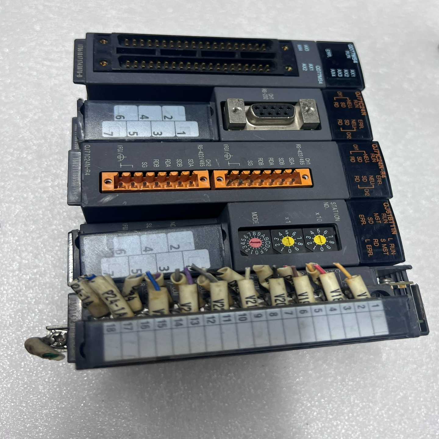 QD77MS4、Q68DAVN、QJ71C24N-R4、QJ-议价