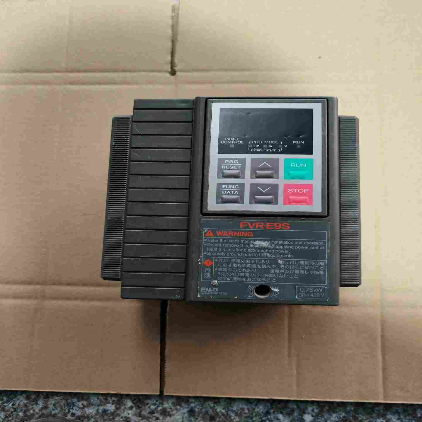议价富士变频器：FVR0.75E9S-4AN