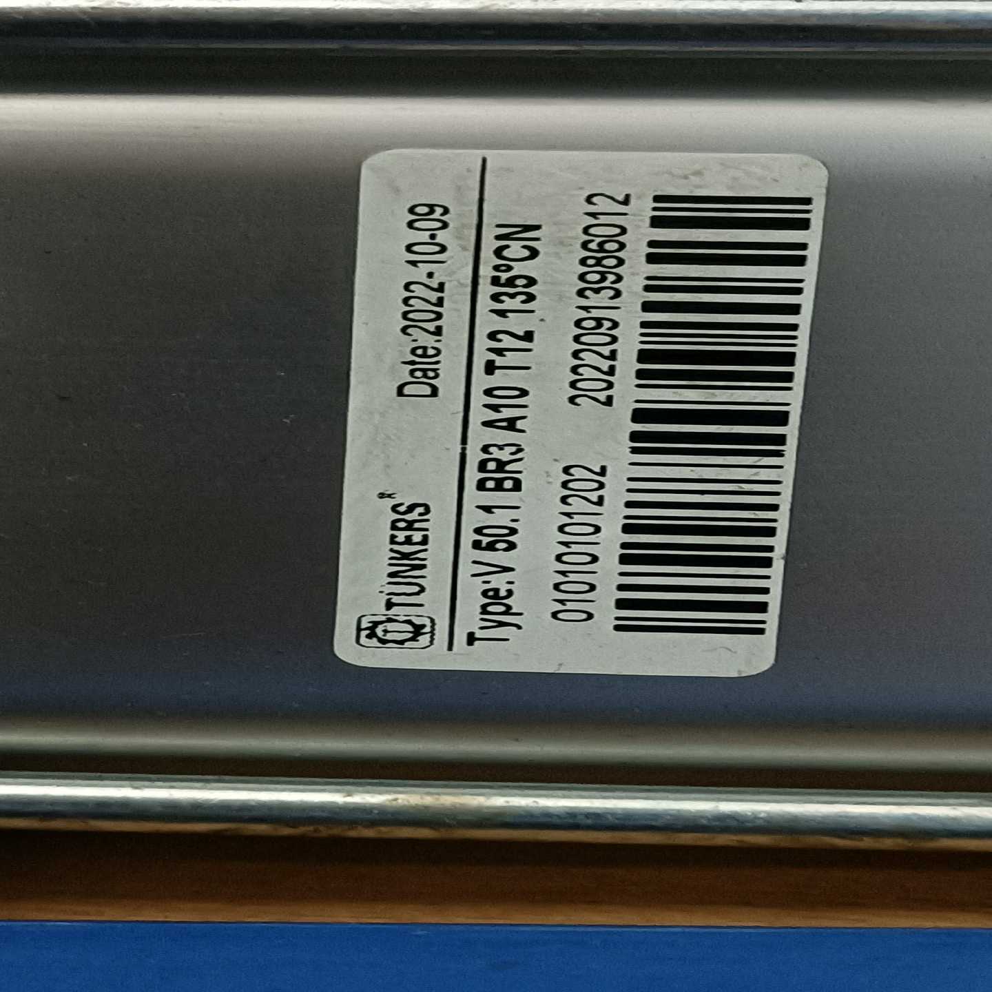 TUNKERS全新气缸，V50BR3-A10-T12-135--议价商品