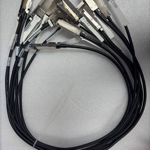 全新原装Hitachi SAS线缆，型号2390630-A，-议价