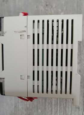 信捷PLC、XC1-32R-E 实物图，，成色漂（电子设备）