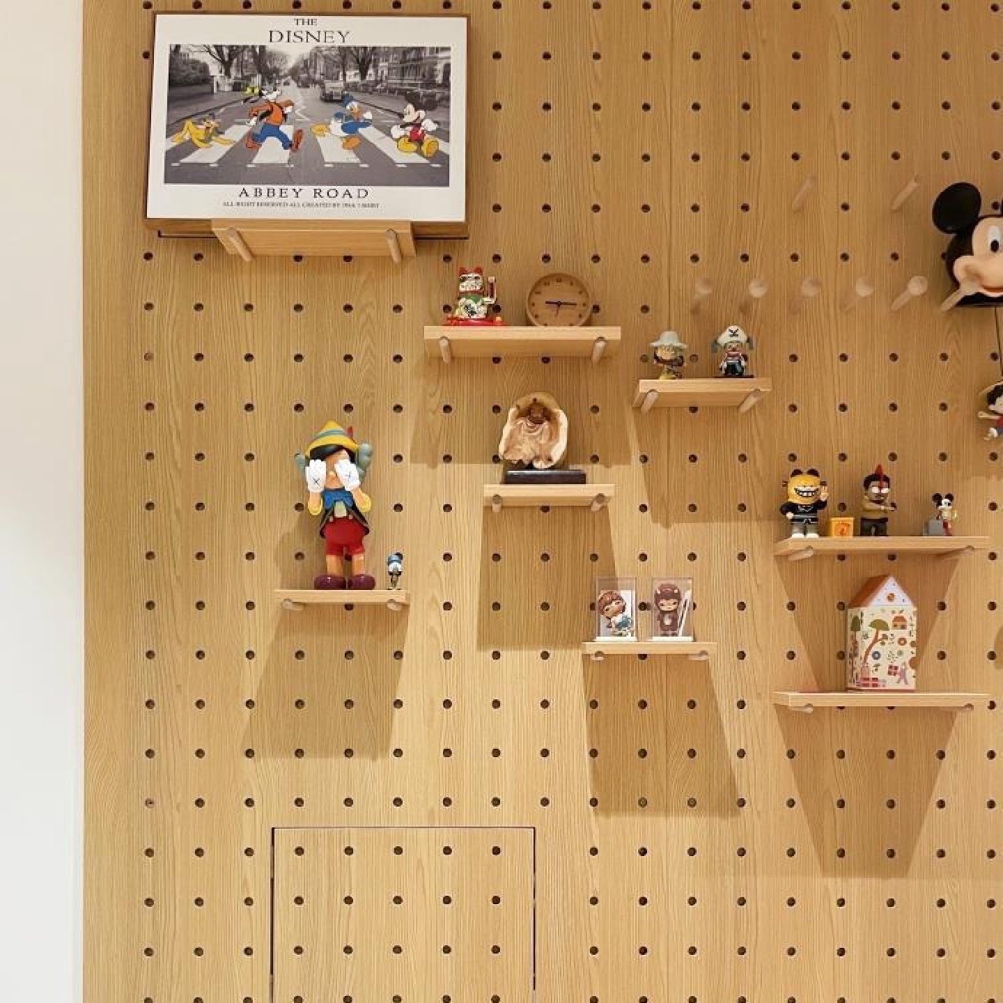 实木洞洞板展示架木质桌面墙面书桌收纳墙入户门口玄关置物架