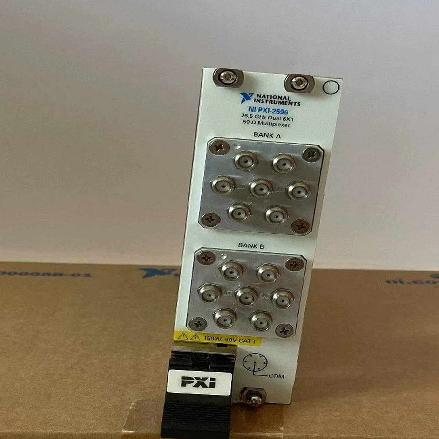 NIPXI-2596，26.5GHz双通道6x1多路