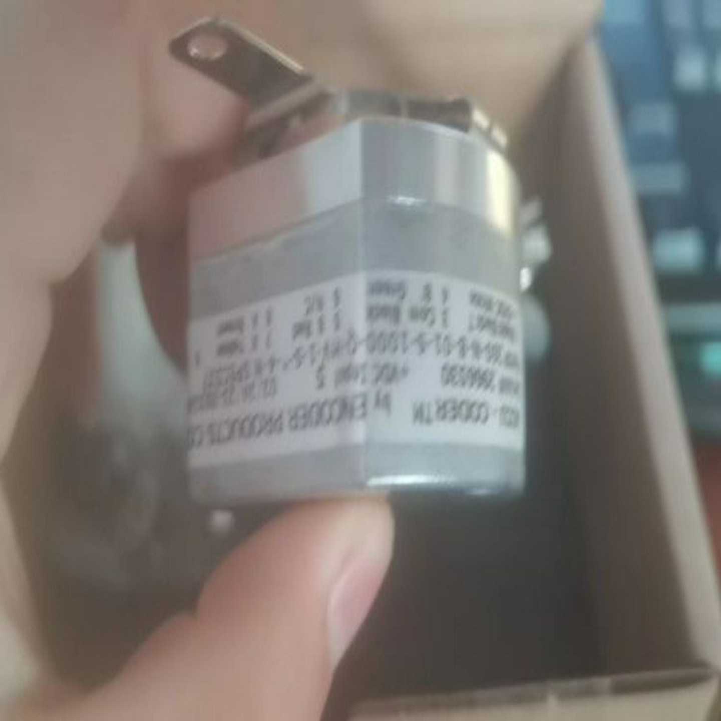 美国ACCU-CODER 260-N-B-01-S-1000-Q-HV-1-S