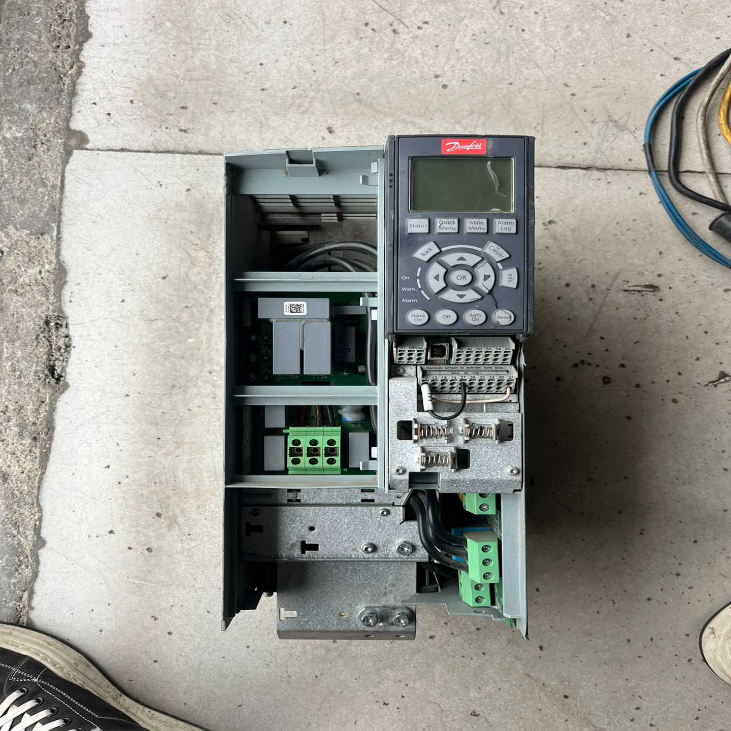 【请询价】丹佛斯FC312变频器11KW FC-312P11KT5E2