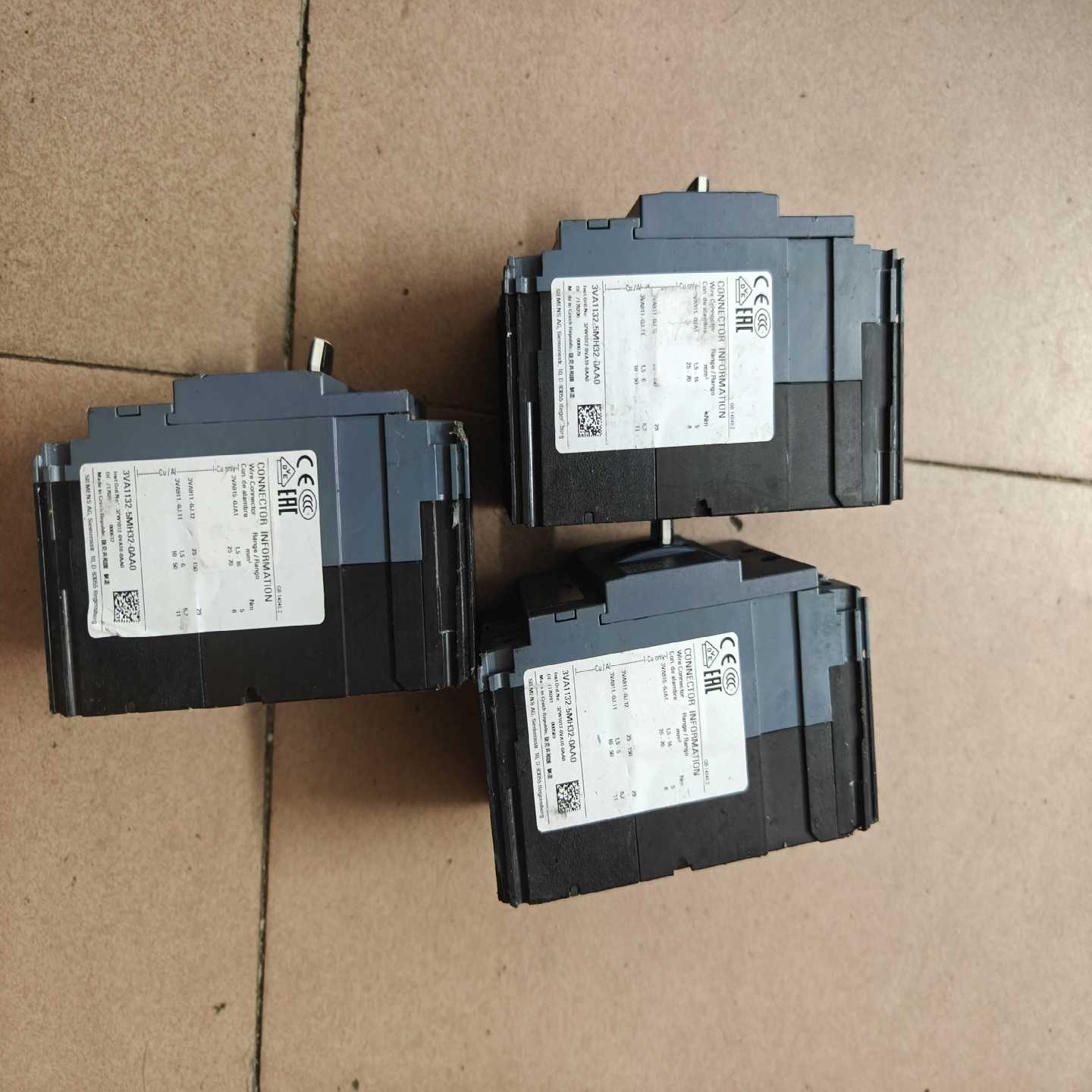 电磁阀VQZ232-6YZB1-C4议价~询价