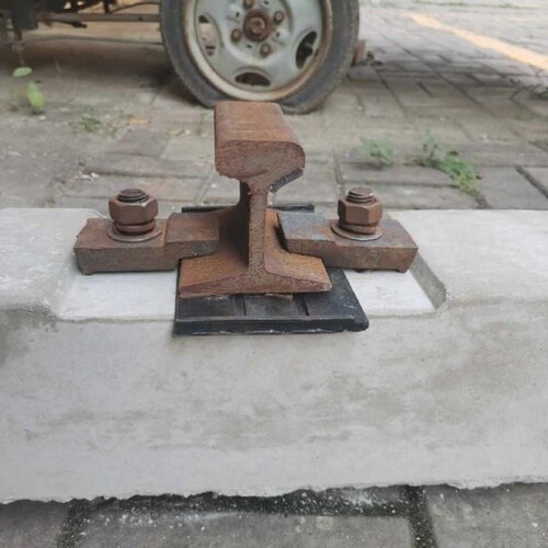 铁路水泥枕木矿用混凝土水泥轨枕稳定性好承重铁路水泥轨枕井下