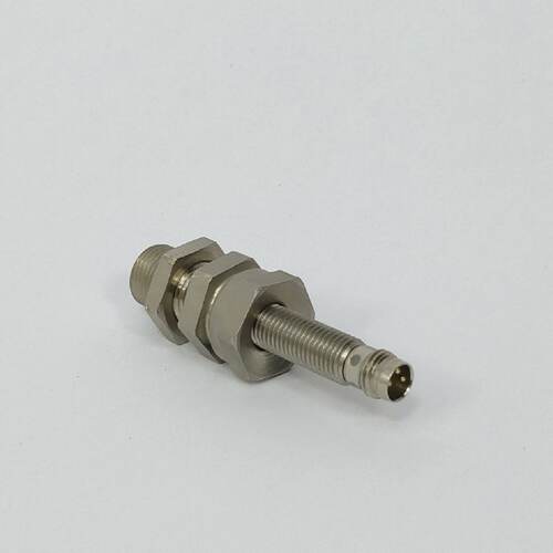 BALLUFF BES012W
