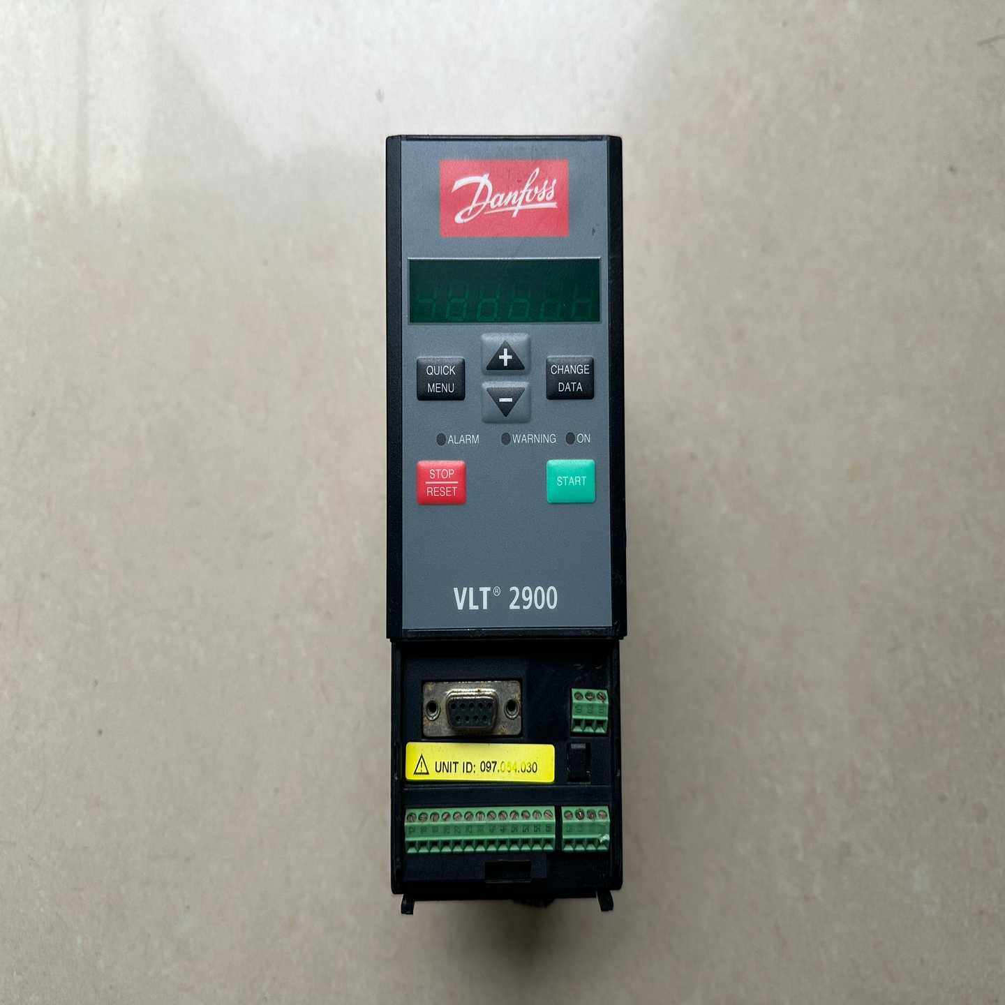 丹佛斯Danfoss变频器VLT2900系列VLT2915--议价商品