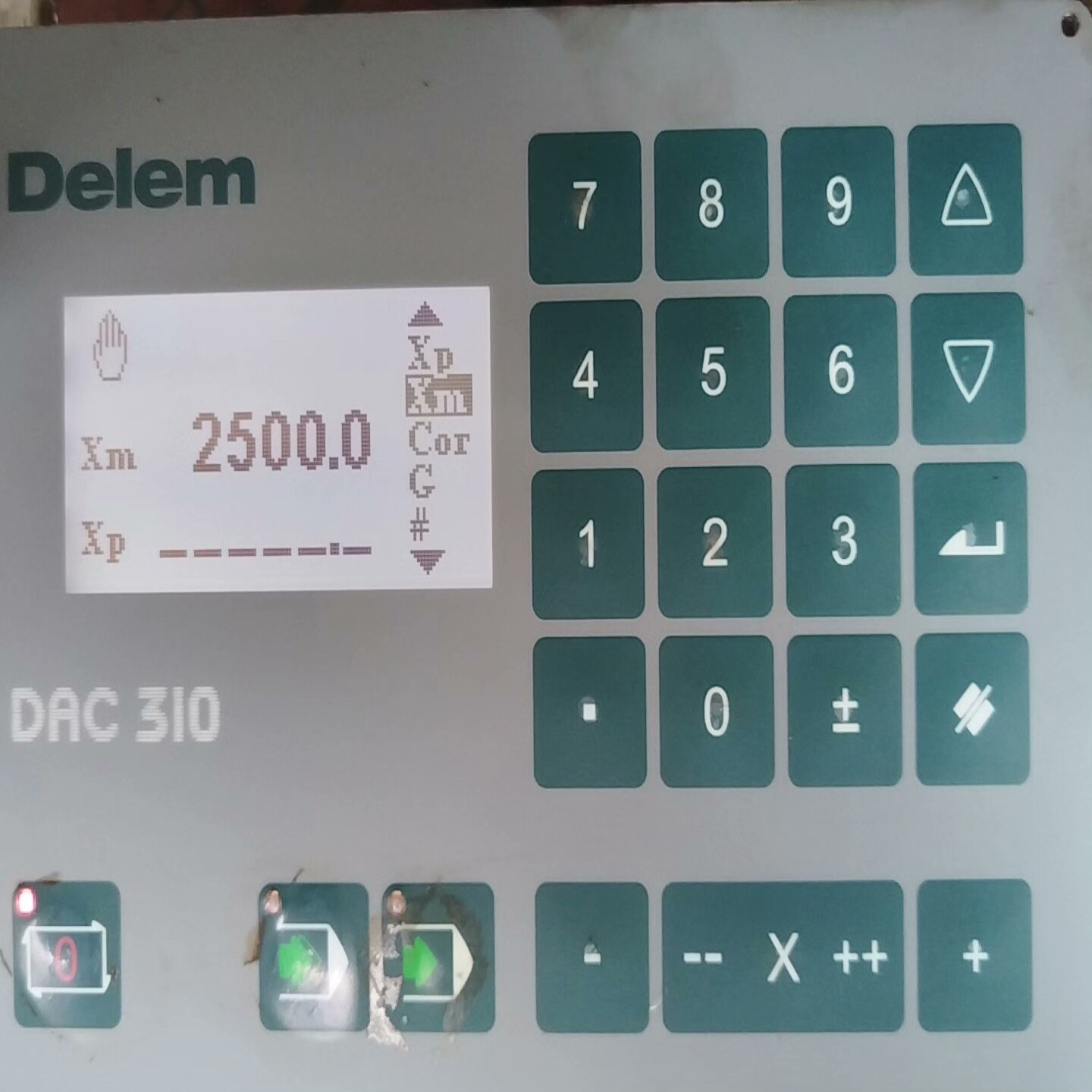 Delem控制器DAC310拆机一台，实物拍摄，成色还可以，--议价商品