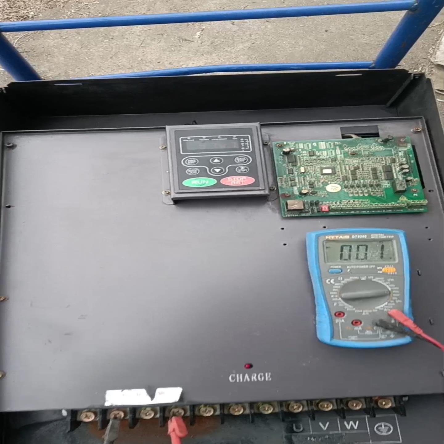 #变频器 英威腾CHE100-090G/110P-4变频器，（佳毅工控）