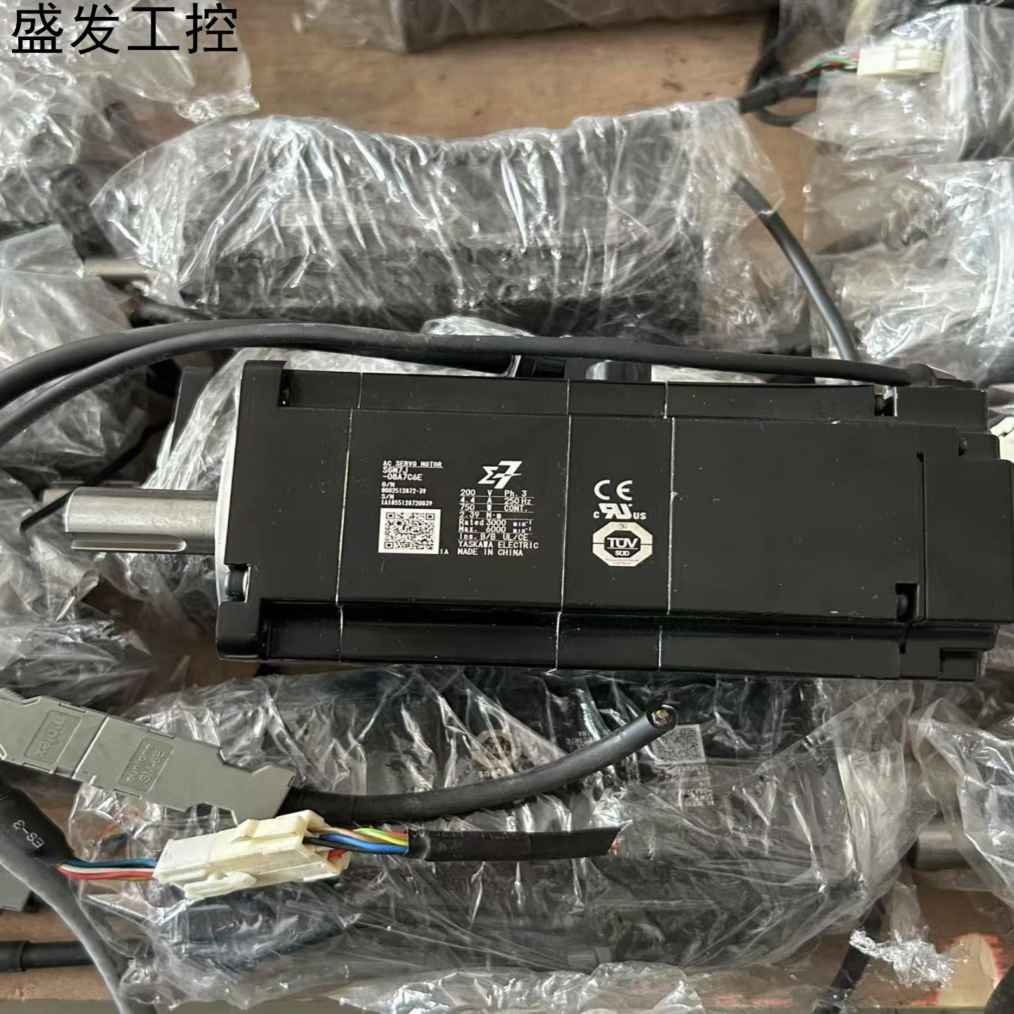 安川伺服电机型号SGM7J-08A7C6E功能完好正常议价产品