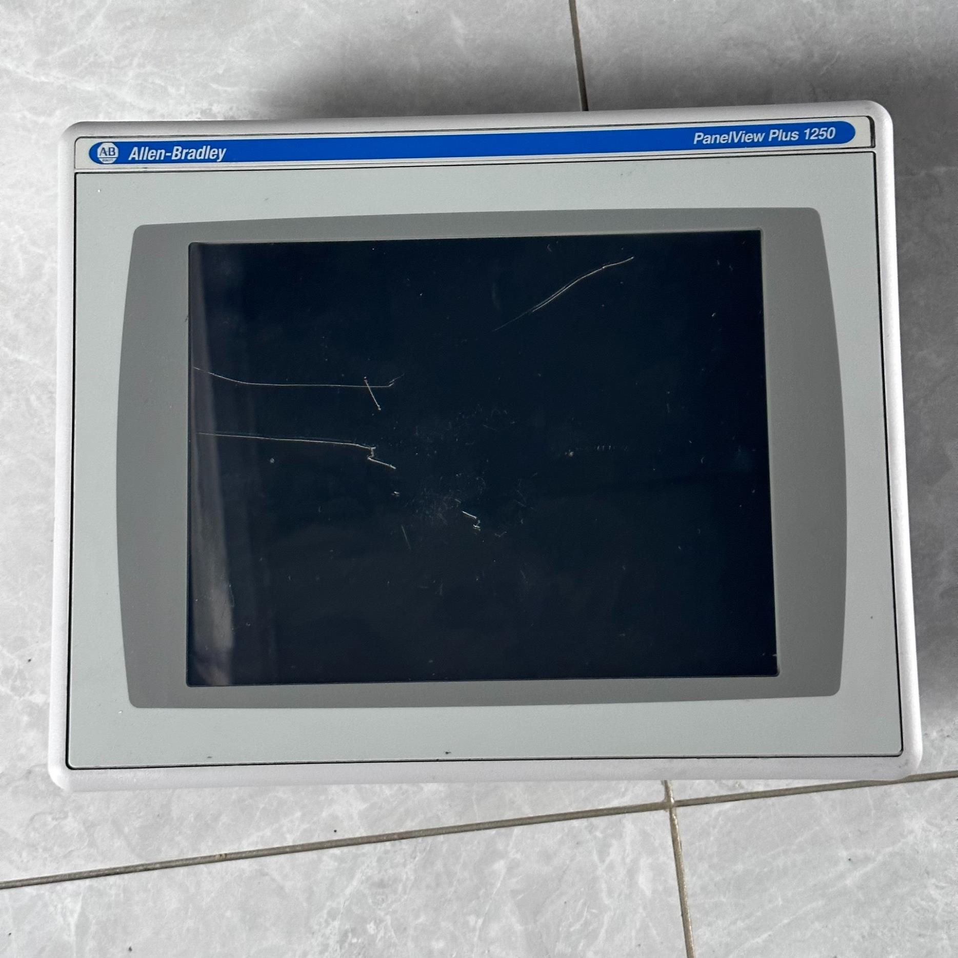 询价~ab罗克韦尔2711P-RDT12C触控屏幕2711-RP9D