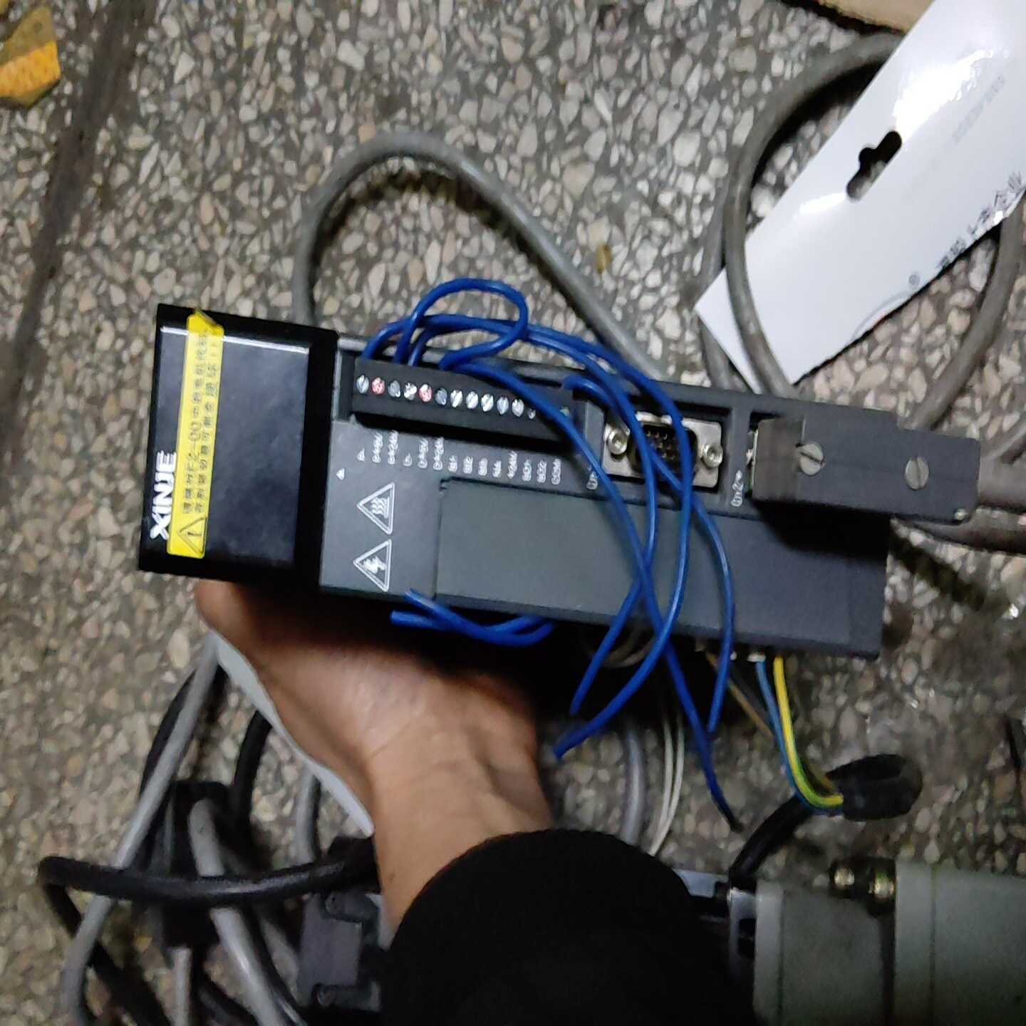 信捷DS2-20P4-AS，有瑕疵，，功能成色如询价