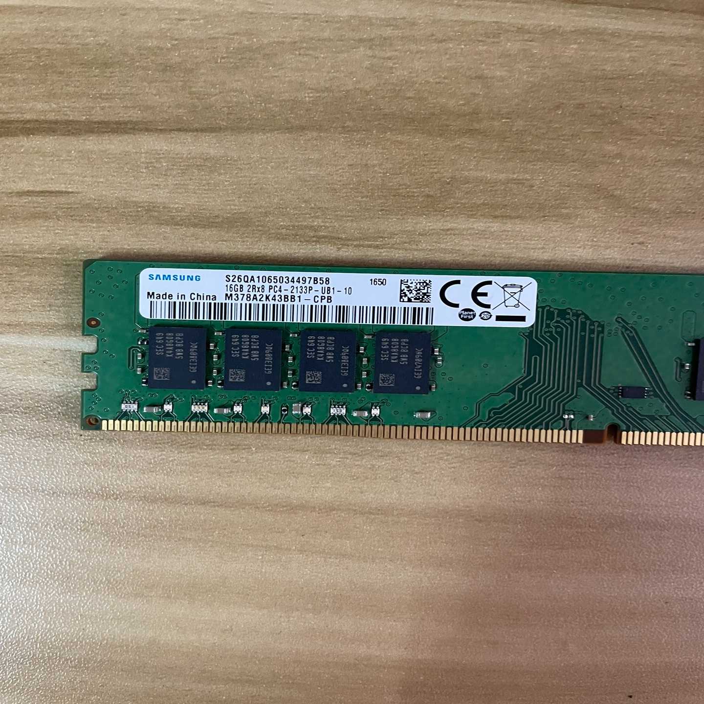 （议价）三星SAMSUNG台式机内存条16G2Rx8实物图