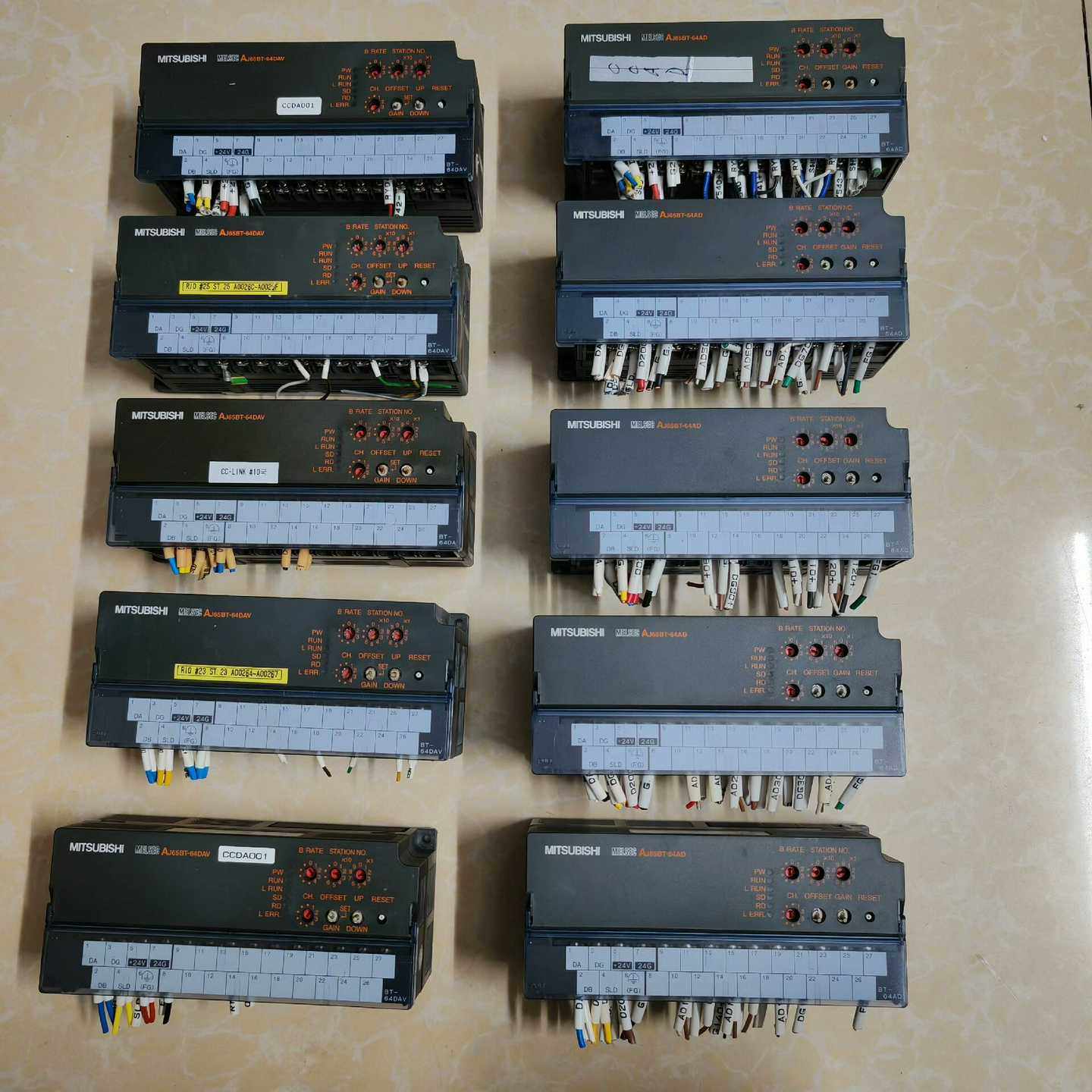 AJ65BT-64AD/AJ65BT-64DAV三菱模拟量-议价