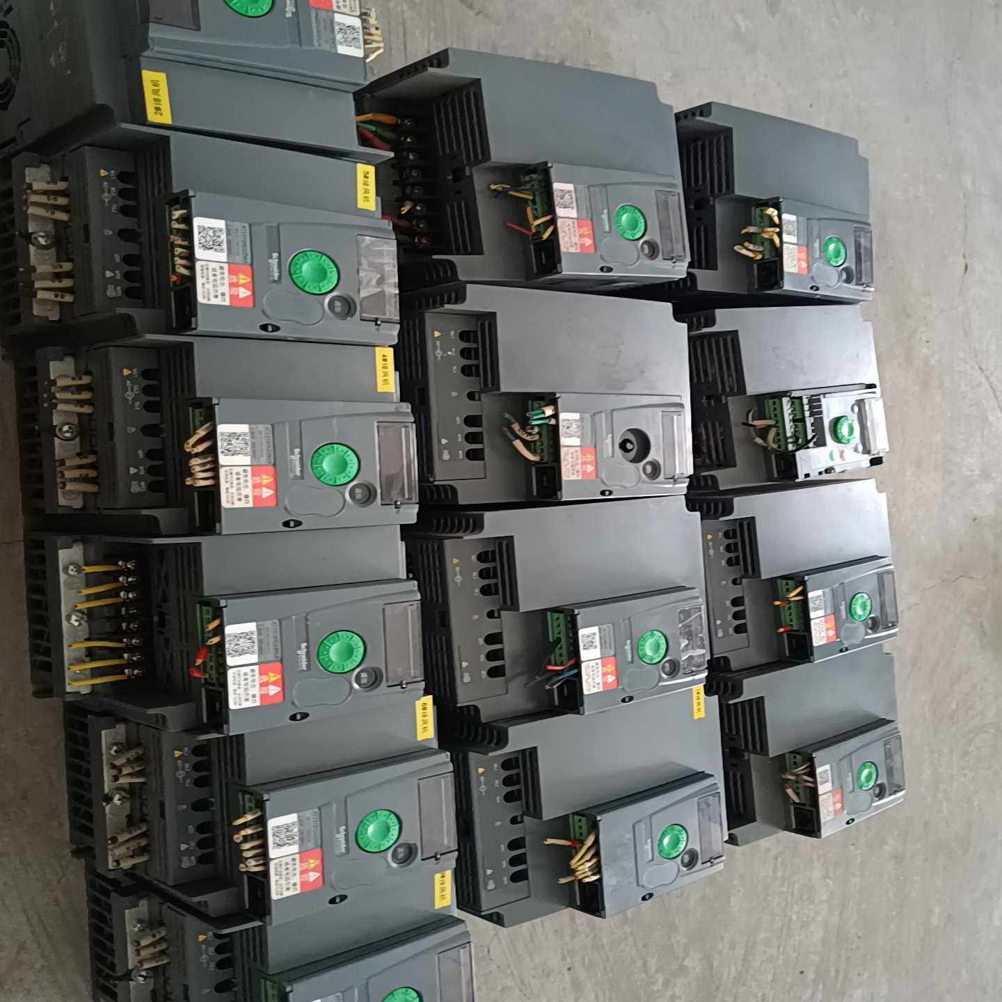 ATV310HU55N4/11KW4/3/2.2/1.~询价