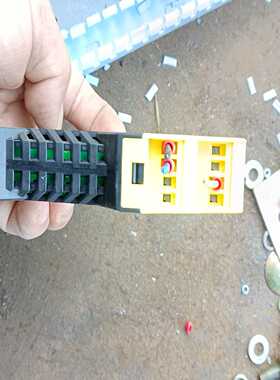 软启动ATS48C14Q ，附件齐全  成色如图  需~询价