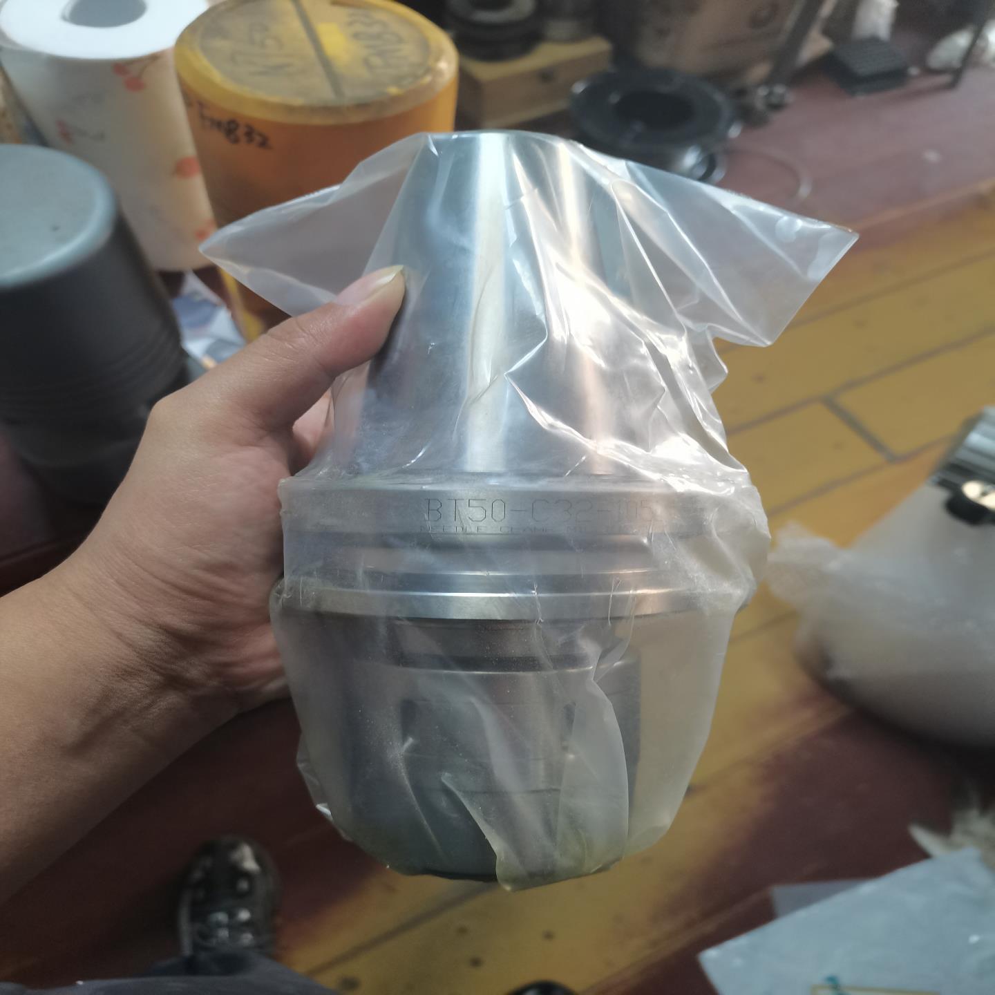 BT50-SC32-105强力刀柄未用库存处理，议价