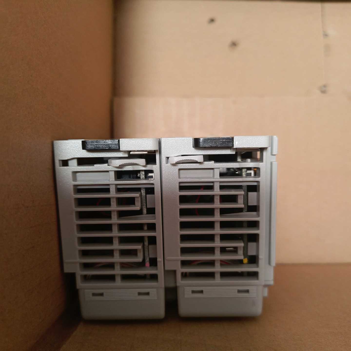 FF1400R12IP4货模块包上机运行询价