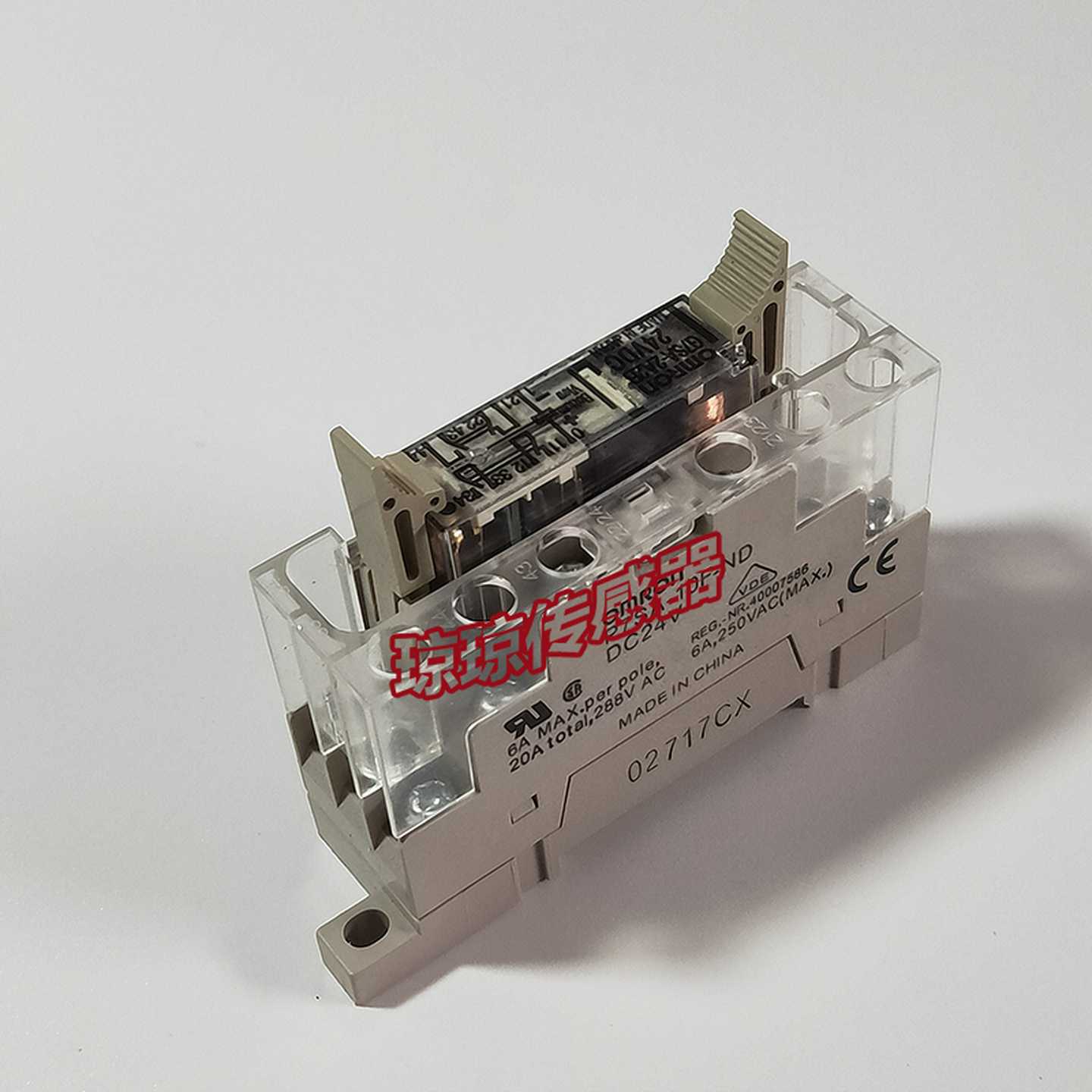 G7SA-2A2B配P7SA-10F-ND欧姆龙电梯安全继电器和底座