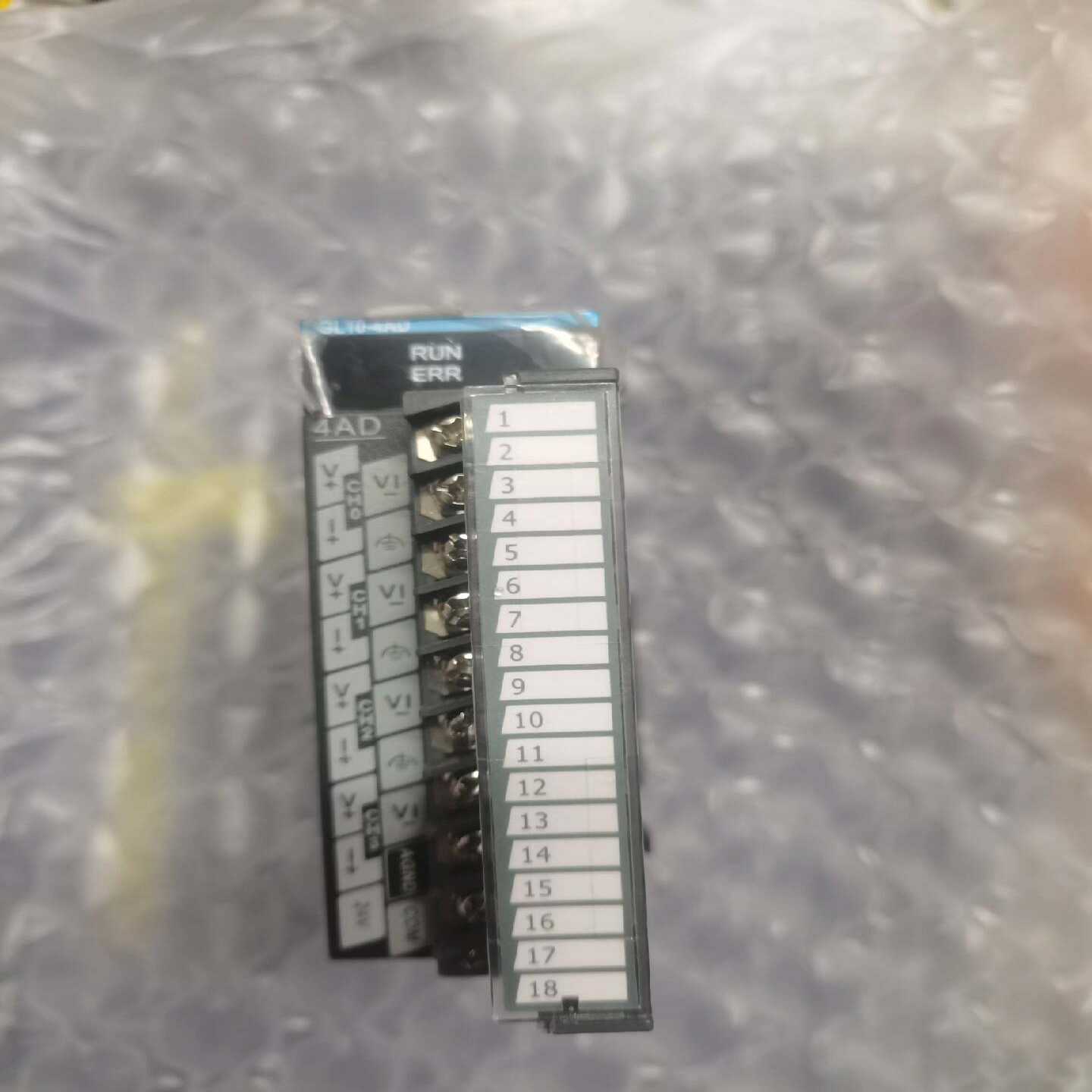 汇川PLCGL10-4AD模块有一个，无包装，保证询价