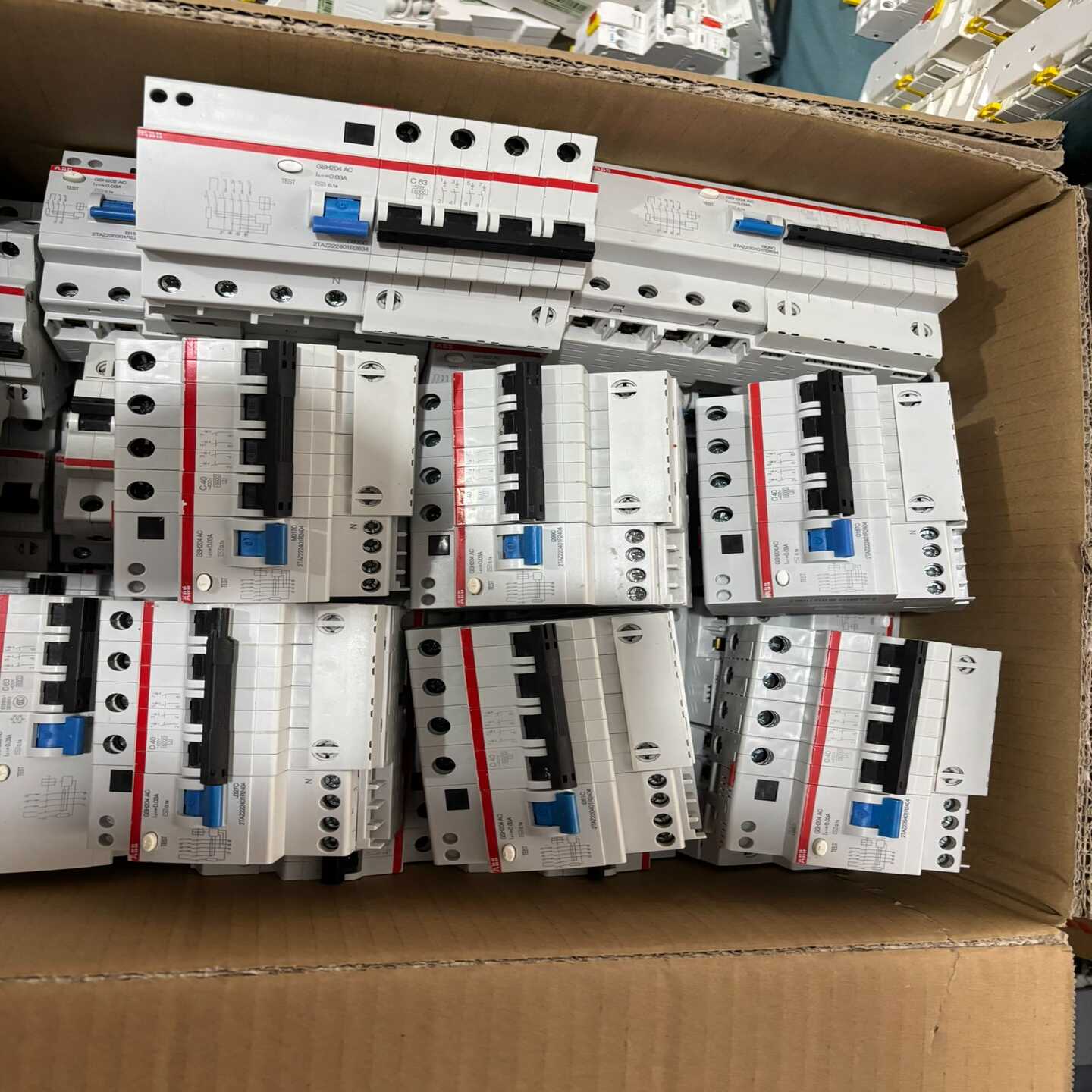 ABBGSH204系列4P漏电保护器，4P40A/63A，--议价商品