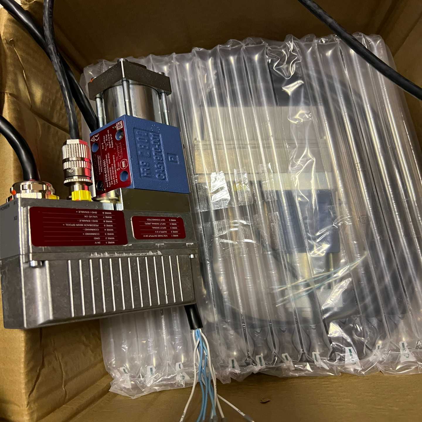 咨询-MOOG比例阀D636-433-0001