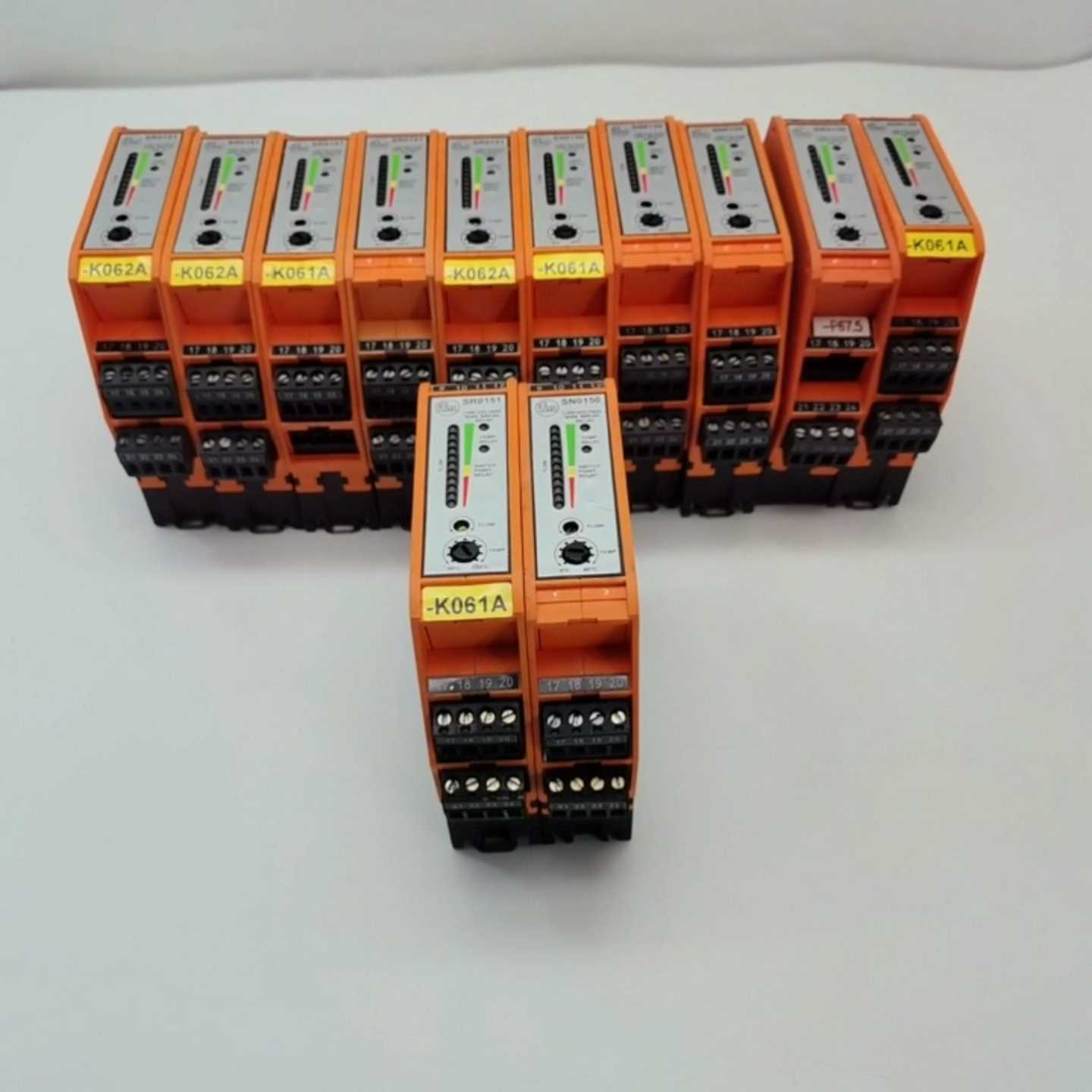 SR0151和SN0150德国IFM易福门流量控制器，原装拆--议价商品