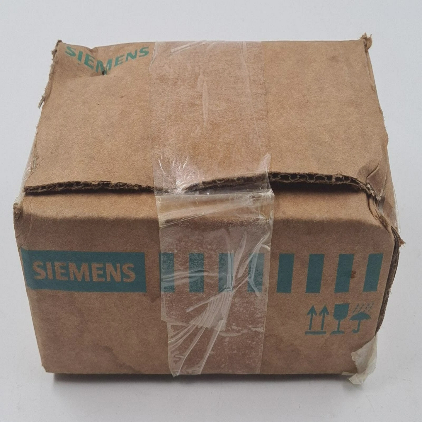 全新-西门子3VL9600-4TG30多个馈电电缆端子(3件装ILSCO)