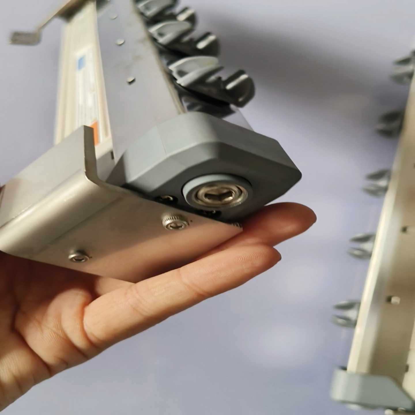 基恩士静电消除器SJ-E036A，成色几乎实物如图询价