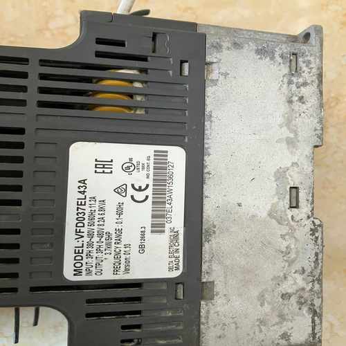 【星慕电子】VFD037EL43A台达变频器，功能好的，实物图片显示