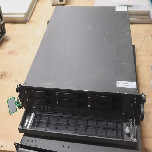 Pelco企业视频管理系统SE-B-2U6D