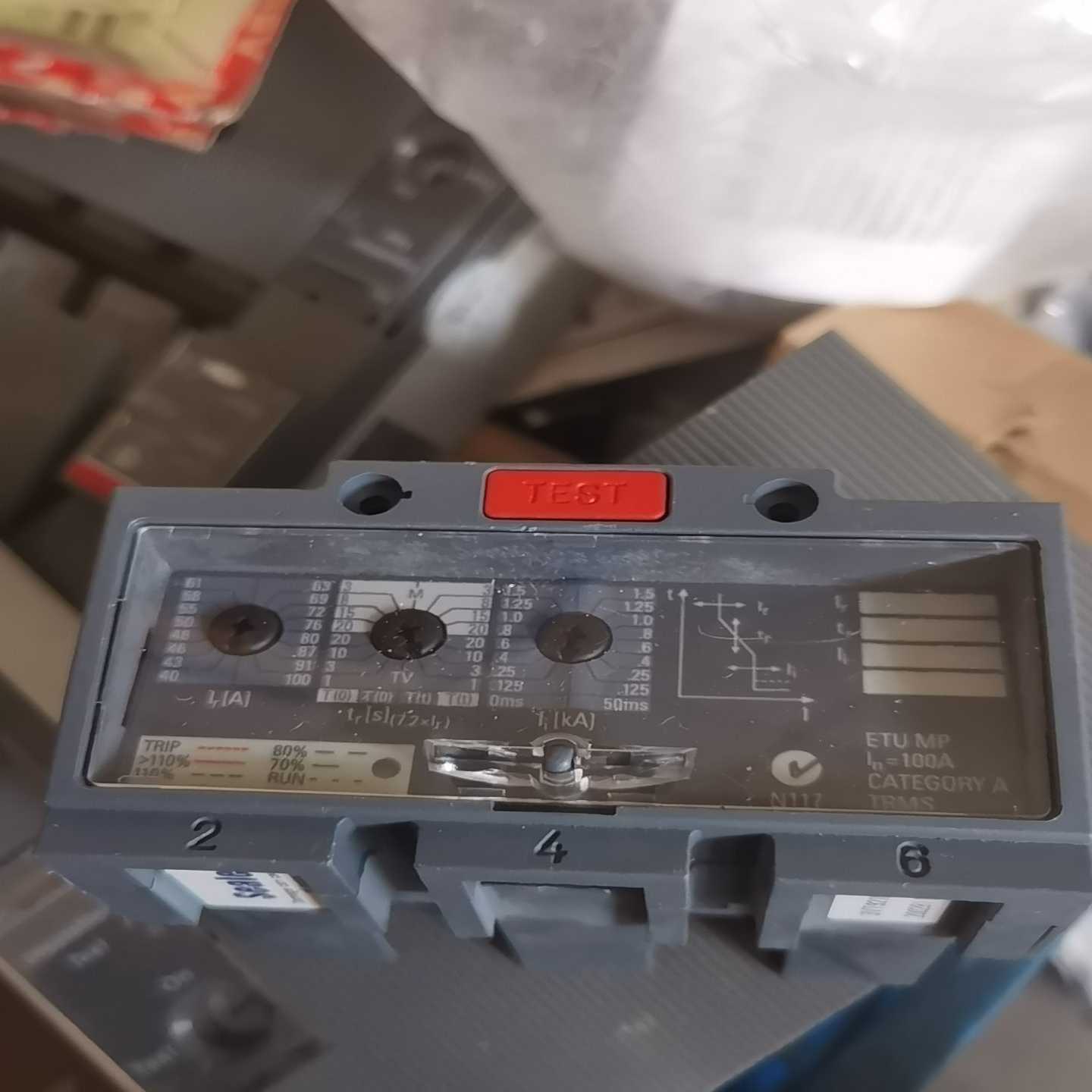 全新原装进口西门子断路器脱扣器，型号ETUMP，标称电流1--议价商