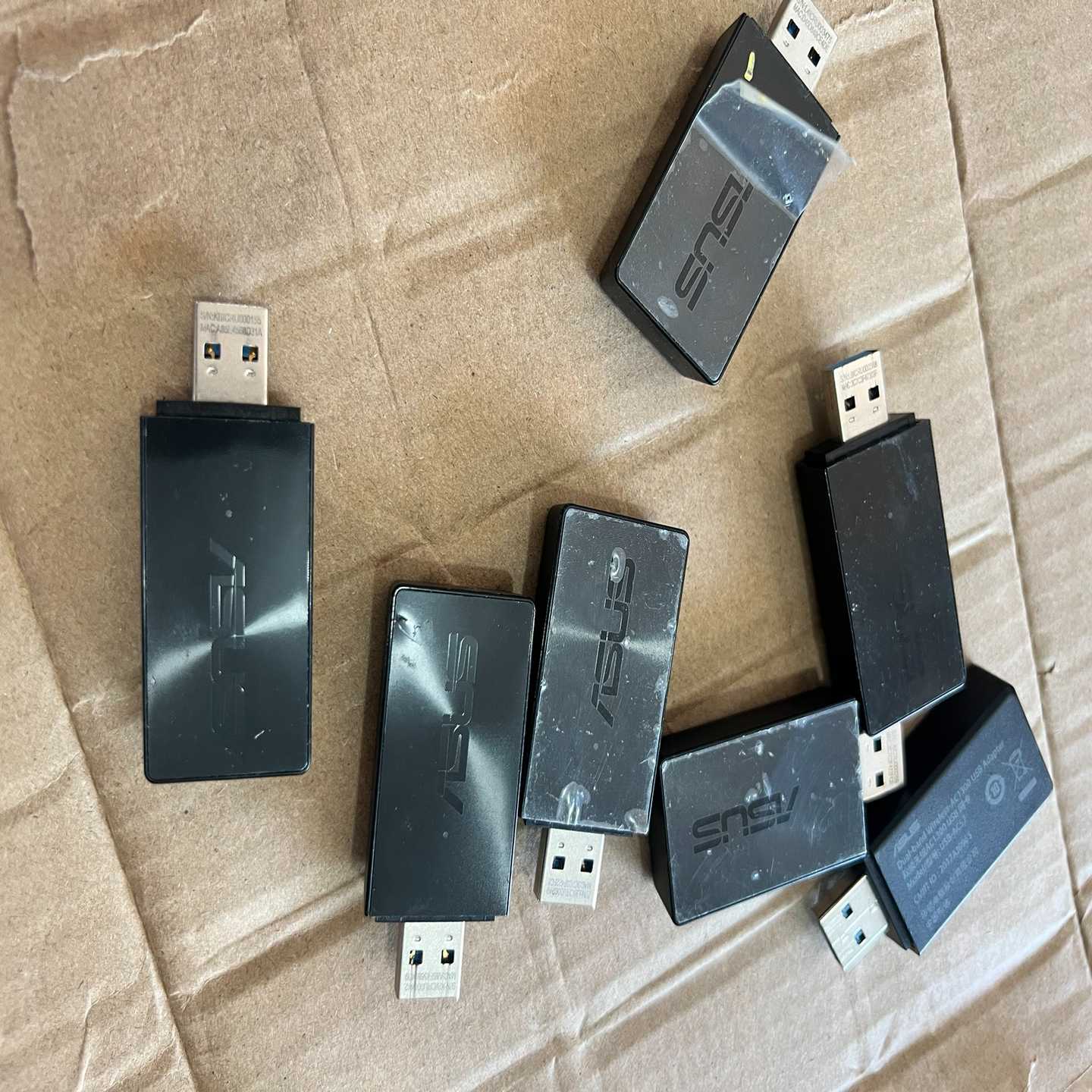 华硕USB-AC57无线网卡，免驱动，双频1300M，台式机--议价商品