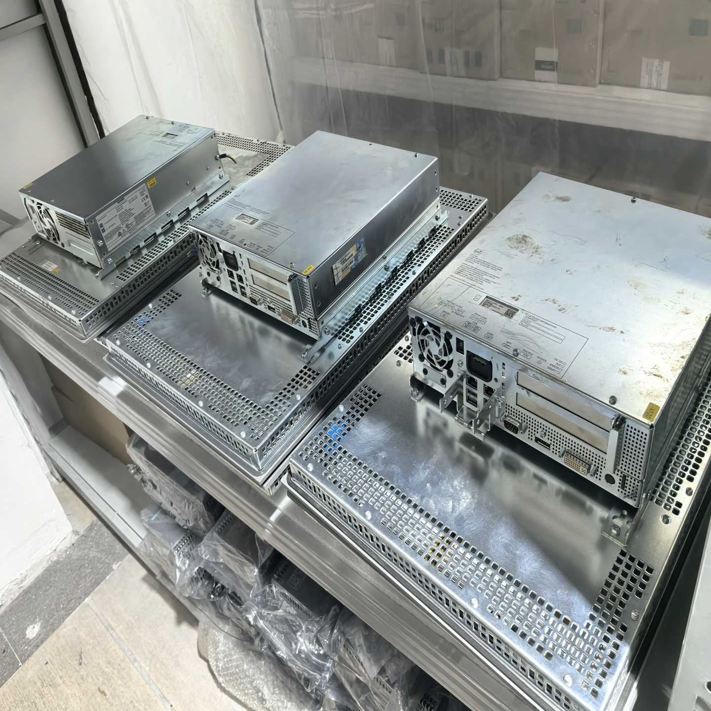 6AV7241-5BB10-0JA1成色漂亮功能完好议价出--议价商品