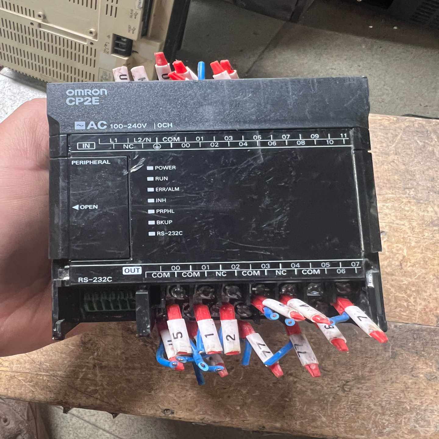 PLCCP2E-E20DR-A一台询价