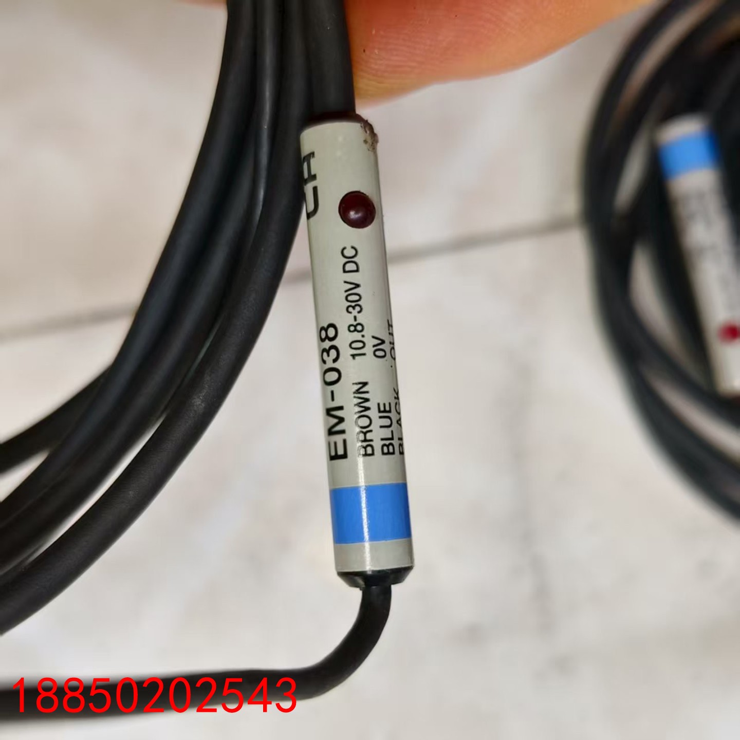 【请询价】基恩士KEYENCE传感器EM-038日本原装进口10