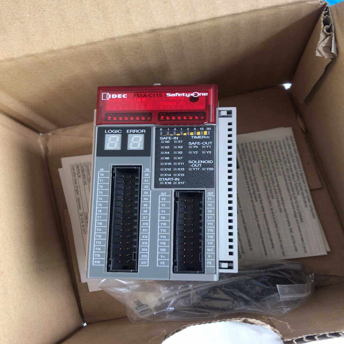 议价IDEC和泉进口全新原装安全控制器系列FS1A-C11S 询